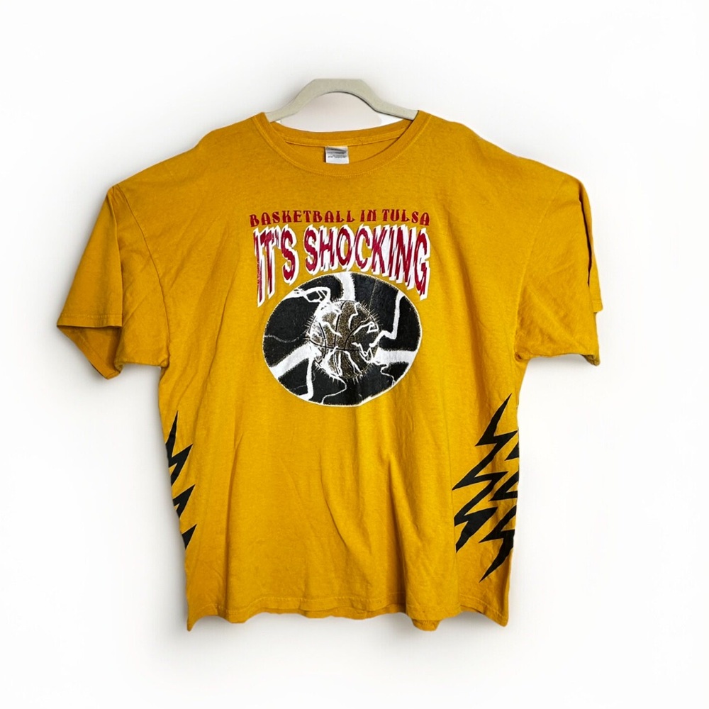 Vtg Tulsa Basketball shirt